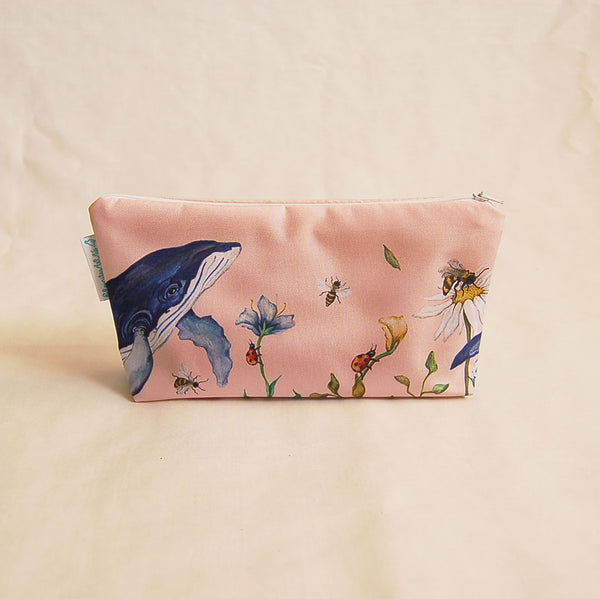 Estuche pequeño Ballenas y flores